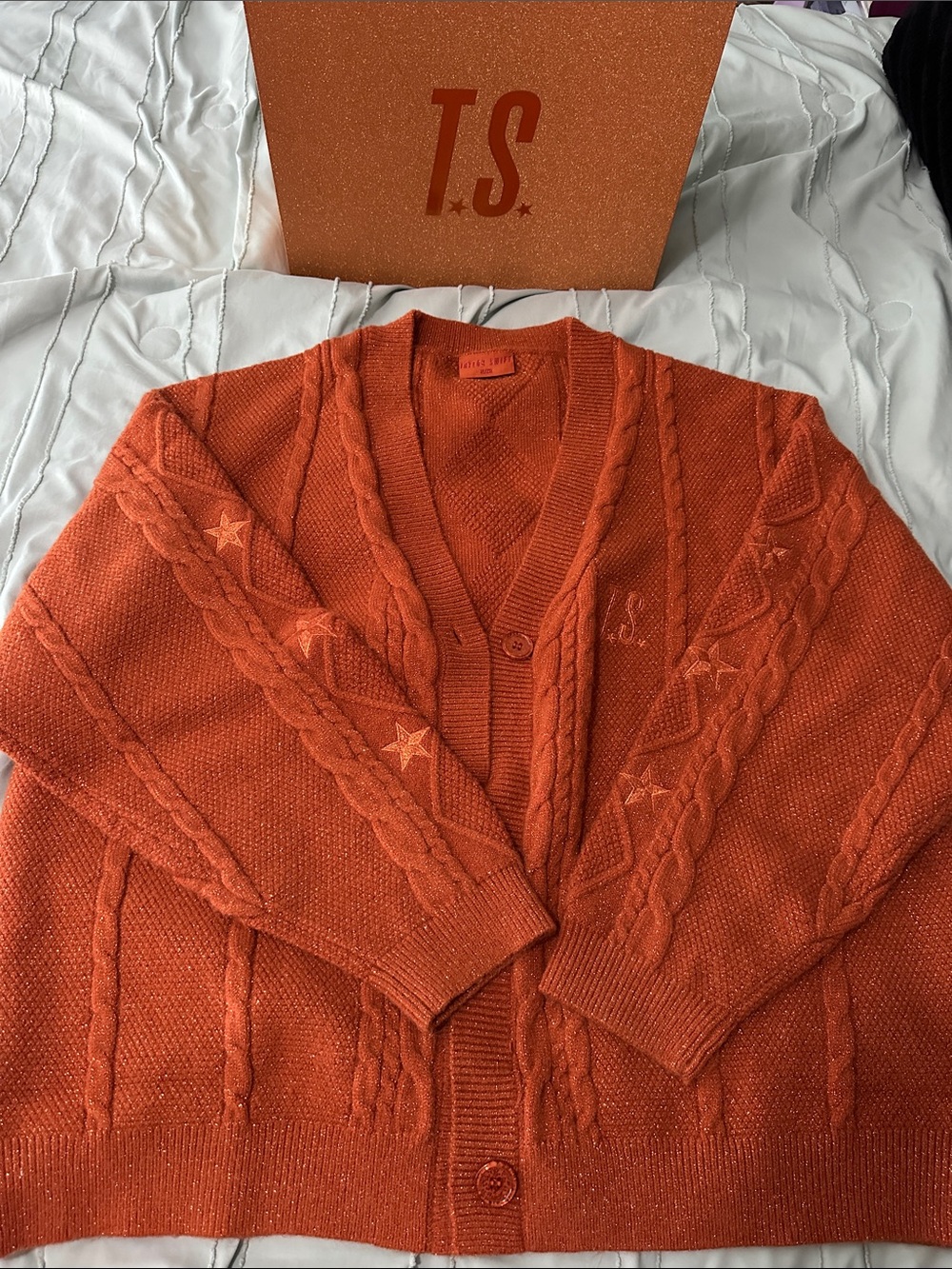Taylor Swift, The Life of a Showgirl cardigan